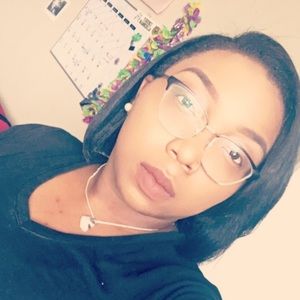 Meet your Posher, Crissy